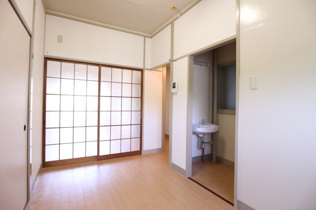 東垂水南住宅3号棟の居間・リビング