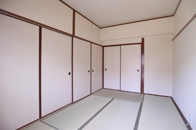 東垂水南住宅3号棟の寝室