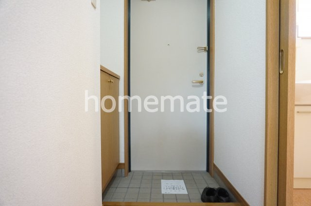 熊本市北区弓削６丁目のアパートの玄関