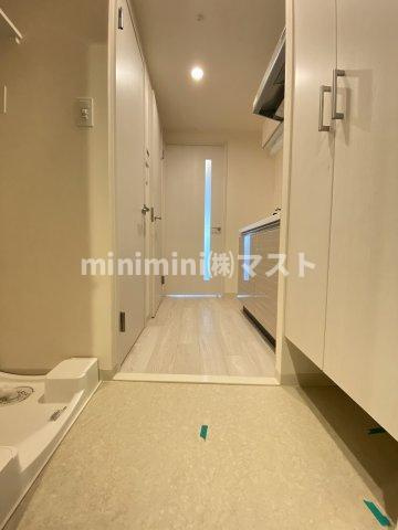 フォーリアライズ難波南レーヴの玄関