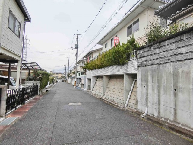 広島市東区福田7丁目　中古一戸建ての前面道路含む現地写真|前面道路含む現地写真です