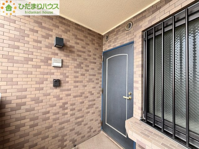 西区宮前町　中古マンション　モリス大宮日進弐番館のエントランス