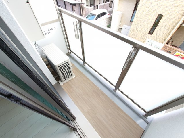 シャ・ノアール桜木町のバルコニー