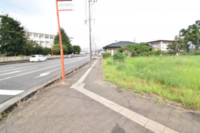 【前面道路含む現地写真】 | 霧島市隼人町内山田1丁目