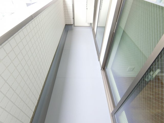 プレミアムスイート狭山駅前のバルコニー