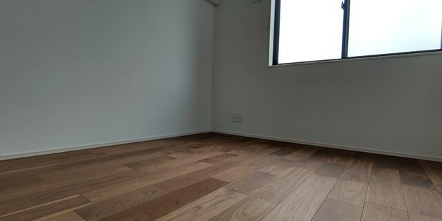 ローズテラス新小岩の洋室