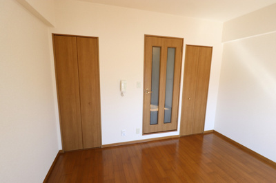 【洋室】 | オズレジデンスNOE