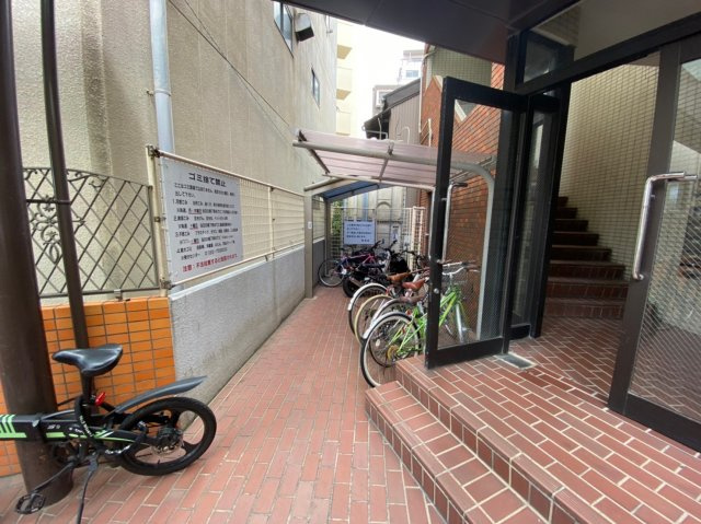 リアライズ東別院|名古屋市の賃貸ならMy賃貸のエントランス|リアライズ東別院