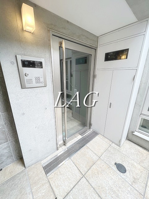 【エントランス】 | DR三軒茶屋 | エントランスです。