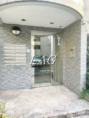 【エントランス】 | リバティ西新宿 | エントランスです。
