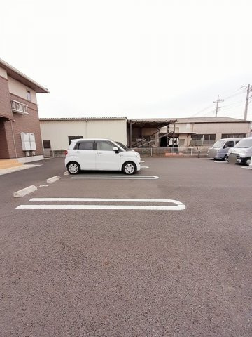 【駐車場】 | カッツェ＆ラッテ　Ⅰ | 駐車場があります