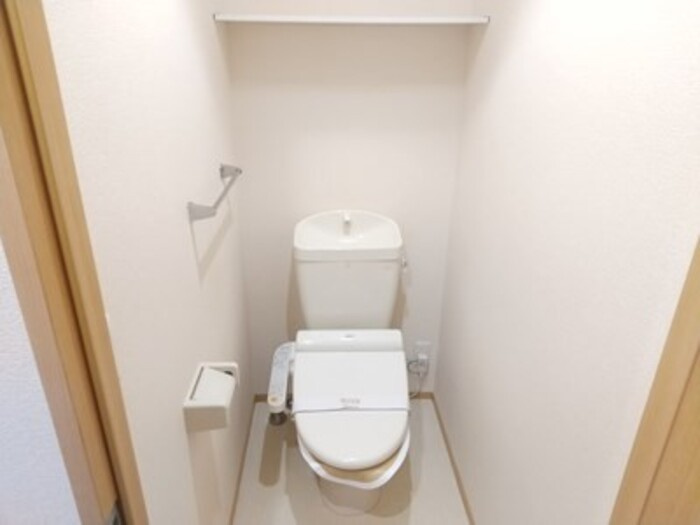 ネオハイツホウゲツAのトイレ