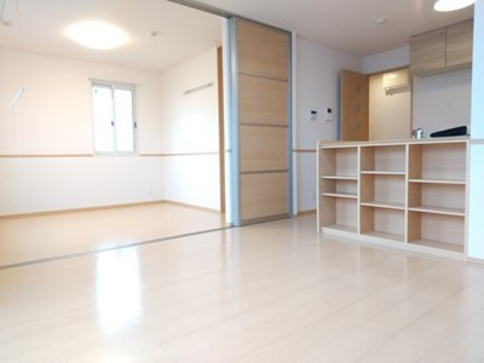 ネオハイツホウゲツAの洋室