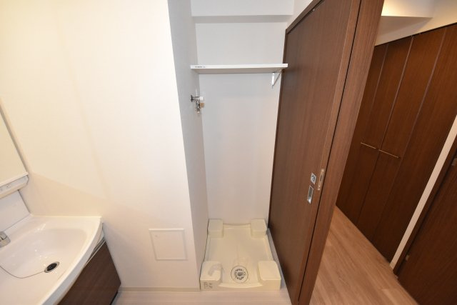 プレサンス阿波座駅前