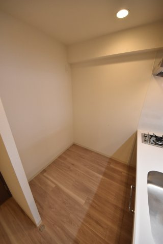 プレサンス阿波座駅前