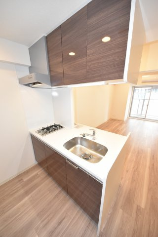 プレサンス阿波座駅前のキッチン