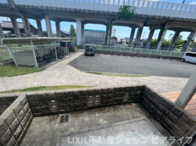 【バルコニー】 | レイクビュー | ※写真は別室です