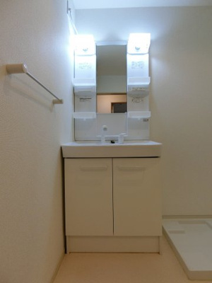 【独立洗面台】 | メゾン・エフォール琴浦Ｂ