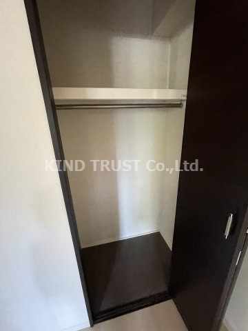 カルムレトリア西梅田の収納|たっぷりとした収納スペースです