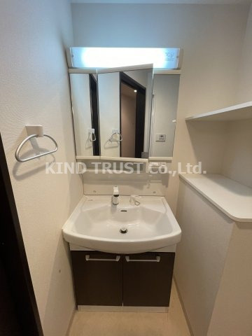 カルムレトリア西梅田の洗面所|コンパクトで使いやすい洗面所