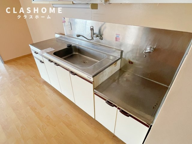 第1知商ビル　　　  刈谷市近郊の賃貸はクラスホームのキッチン|同物件の別部屋になります。