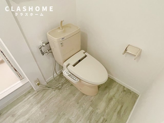 第1知商ビル　　　  刈谷市近郊の賃貸はクラスホームのトイレ|同物件の別部屋になります。