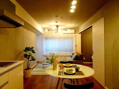 【居間・リビング】 | ウェルスクエアイズム三軒茶屋