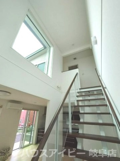 【その他】 | 垂井町・築6年・一条工務店施工の戸建て・全館床暖房、オール電化、太陽光10kw | ★築6年★一条工務店施工★垂井駅まで徒歩13分★