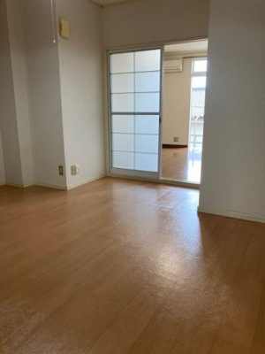 【居間・リビング】 | レピュート幕張 | 反転タイプ　201参照