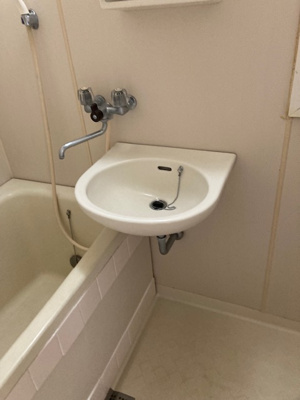 【洗面所】 | レピュート幕張 | 反転タイプ　201参照