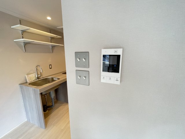 ART　APARTMENT　IN　Ootaka-no-Moriの内装