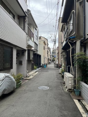 【前面道路含む現地写真】 | 北区黒崎町中古戸建