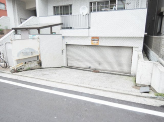 【駐車場】 | 駐車場です。
