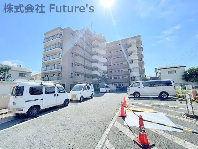 コスモ三郷リバーピアの外観|詳細な物件情報や住宅ローン等のご相談もお気軽にご連絡下さいませ。