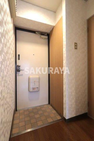 モンシャトー足利成和の玄関|2025年4月撮影。