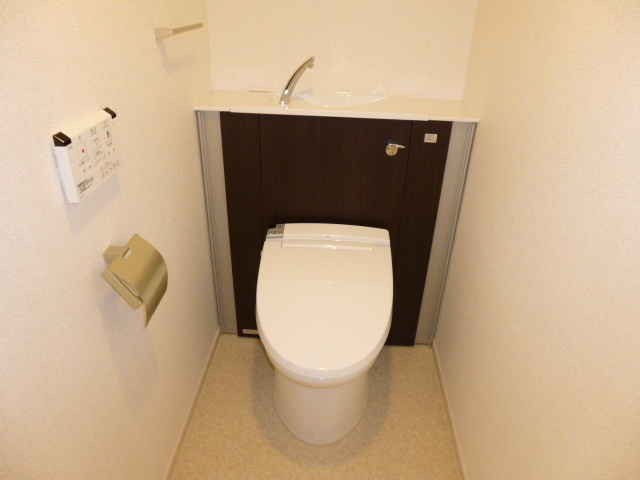 クレール壱番館のトイレ|ウォシュレット