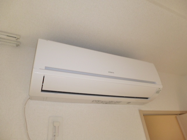 クレール壱番館の設備|エアコン