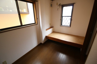 【寝室】 | フローラル須磨