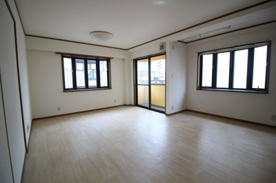 【居間・リビング】 | フローラル須磨