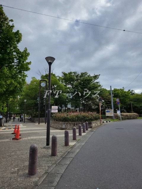 ローズパーク壱番館の周辺