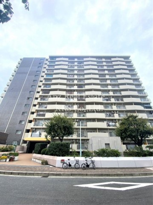 【外観】 | 西道頓堀コーポ2号棟 | 存在感あふれる緑の多い外観が特徴のマンションです♪
