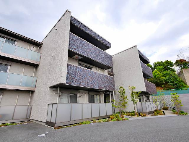 シャーメゾンプライムコートの外観