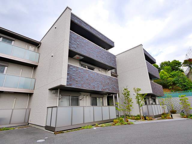 シャーメゾンプライムコートの外観