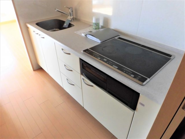 リバーズマンション築捨Ⅱのキッチン|イメージ写真