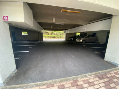 【駐車場】 | ウエストアップ少路