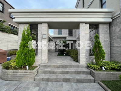 【エントランス】 | カールスルーエ吉祥寺