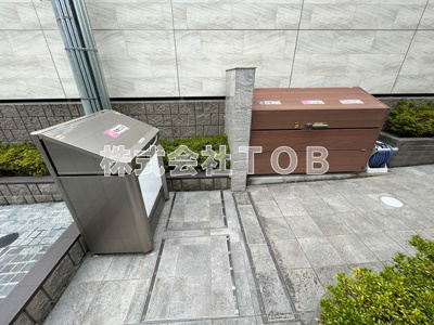 【その他共用部分】 | カールスルーエ吉祥寺 | ゴミストッカー