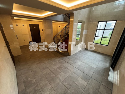 【ロビー】 | カールスルーエ吉祥寺-定期借家3年-