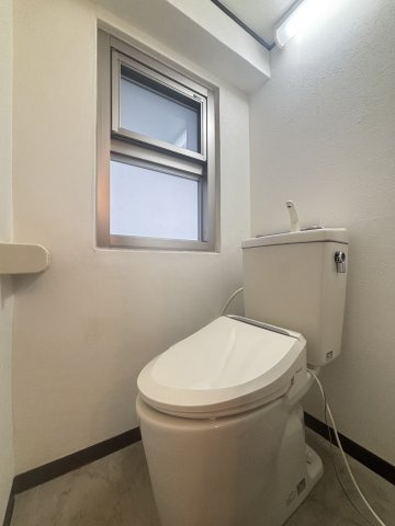 調布住宅のトイレ