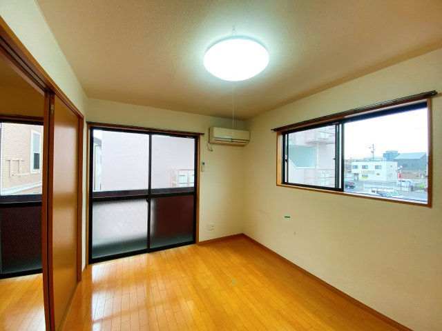 OASIS　SATONAKA　Bの内装